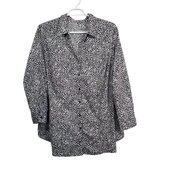 Soft by Avenue 30 32 Shirt Tunic Button Up Groovy Modern Trendy Shaped Fit - Picture 2 of 10